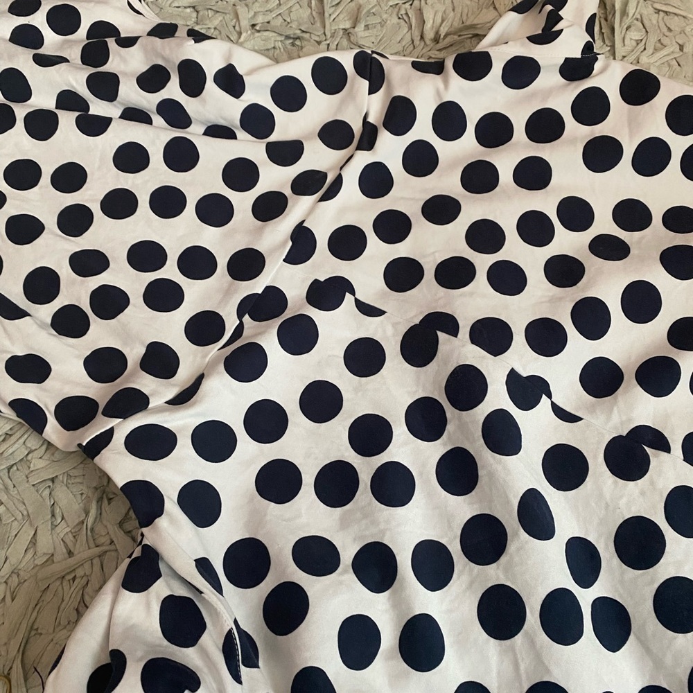 Cute White and Navy Midi dress - Picture 11 of 15